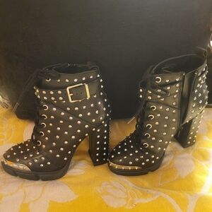 Studded New Black Ankle Gianni Bini Boots